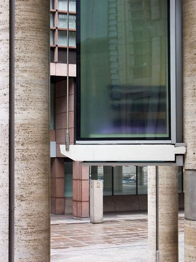 Broadgate medium tele